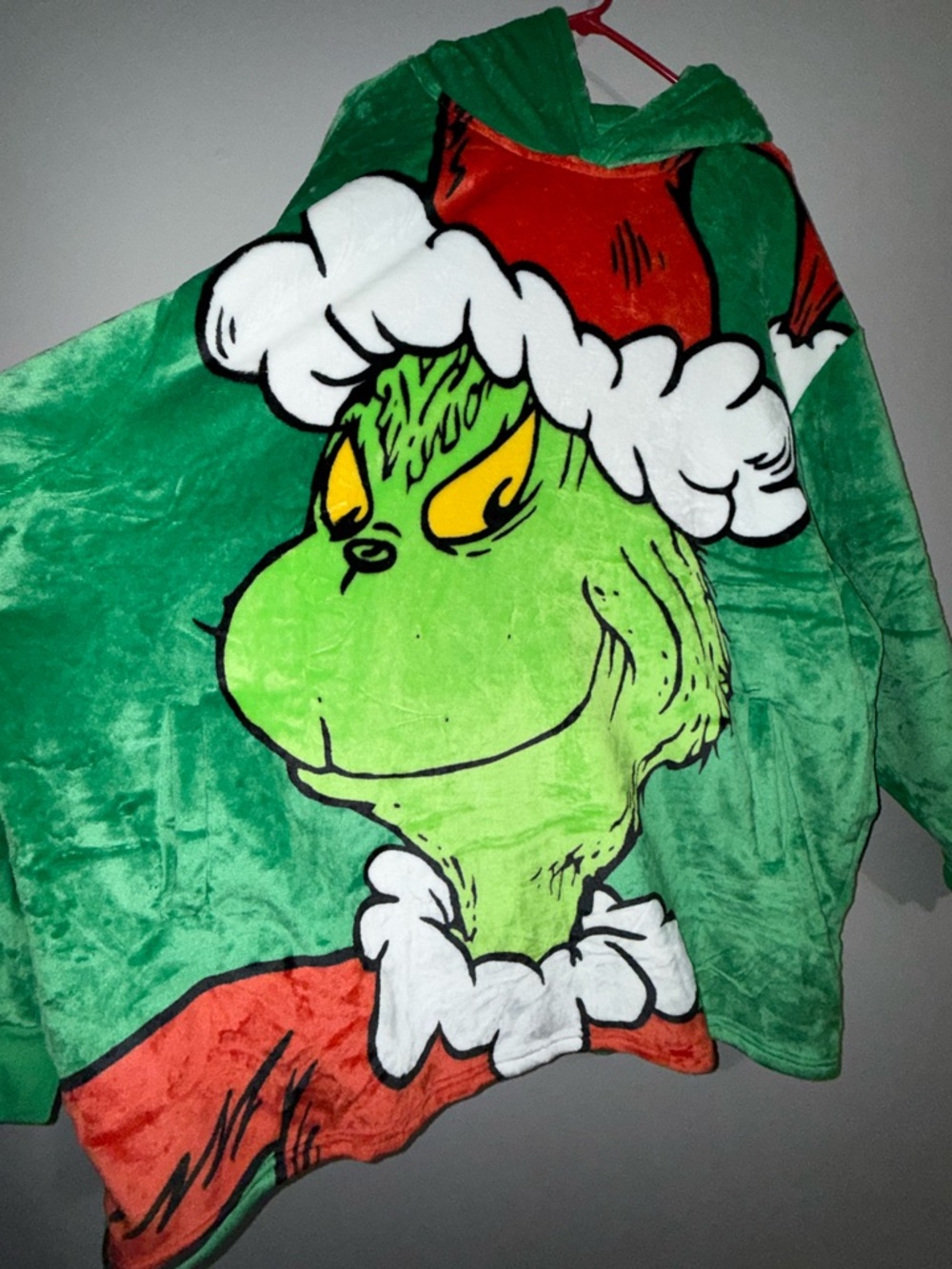 The Grinch Oversized Hoodie w Pockets OSFM BNWT - Picture 2 of 8